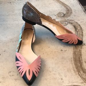 Brand new, never worn size 9 1/2 Nine West flats.